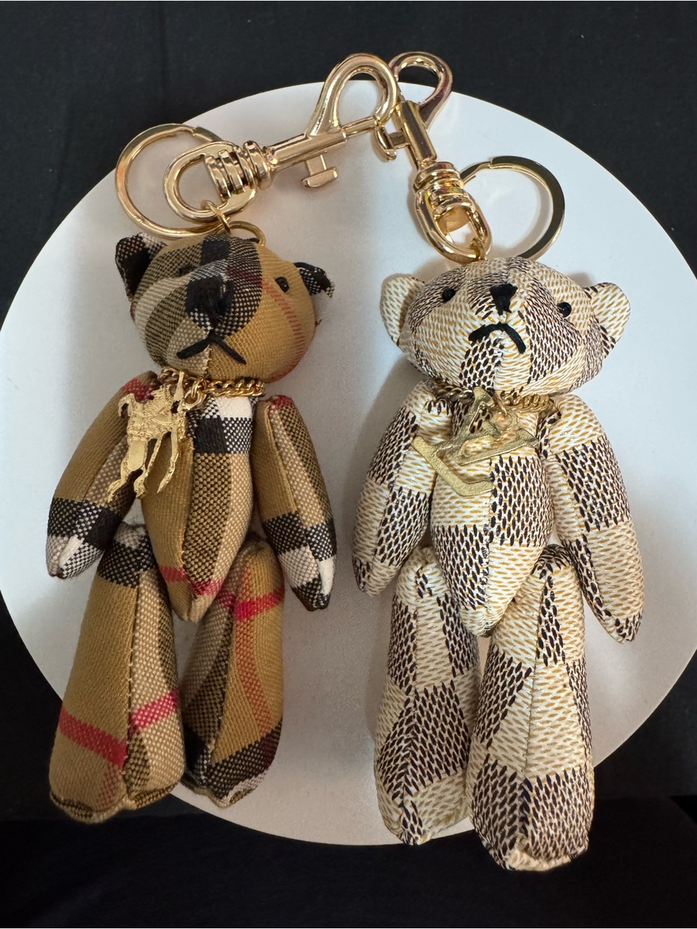 Fashion -Style Plaid Teddy Bear Keychain - Gold Hardware - Unbranded